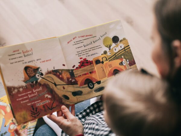 Libri per l’infanzia, in ambito educativo e di cura