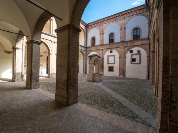 “LIBER” MOSTRA D’ARTE CONTEMPORANEA